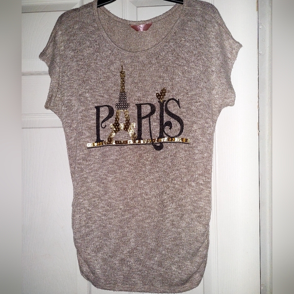 SJS Tan sweater with Paris logo short sleeve scrunch sides size large - Picture 1 of 4